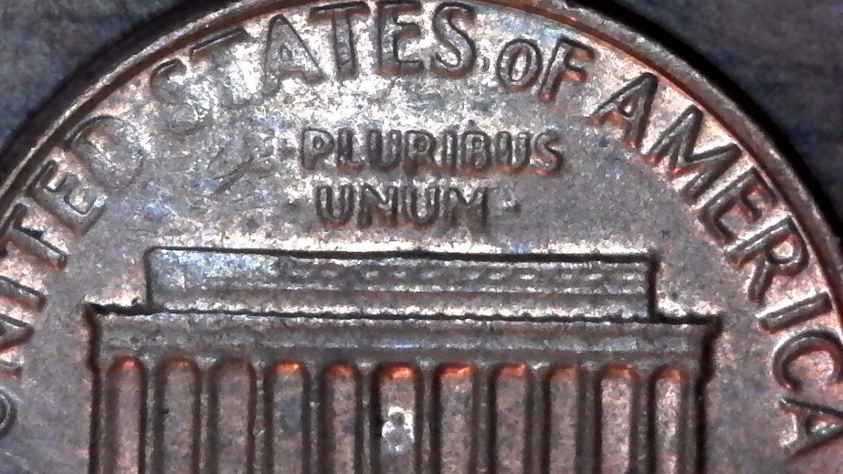 Cool-Looking-1982-D-Cent-Large-Date